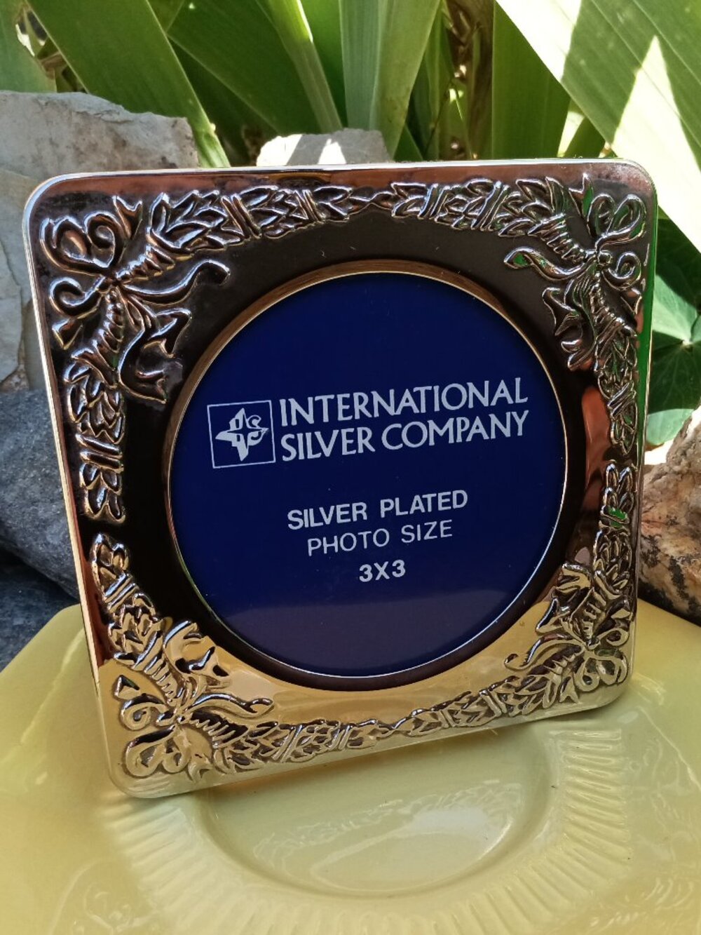 Vintage International Silver Company Silverplate Frame